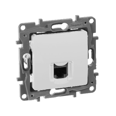 Механизм розетки информ. 1-м СП Etika RJ45 CAT.5 UTP бел. Leg 672241